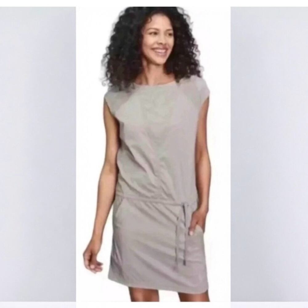 Indyeva LACO Sporty Athleisure Hiking Dress sz S Travel Friendly Pockets UPF 50+